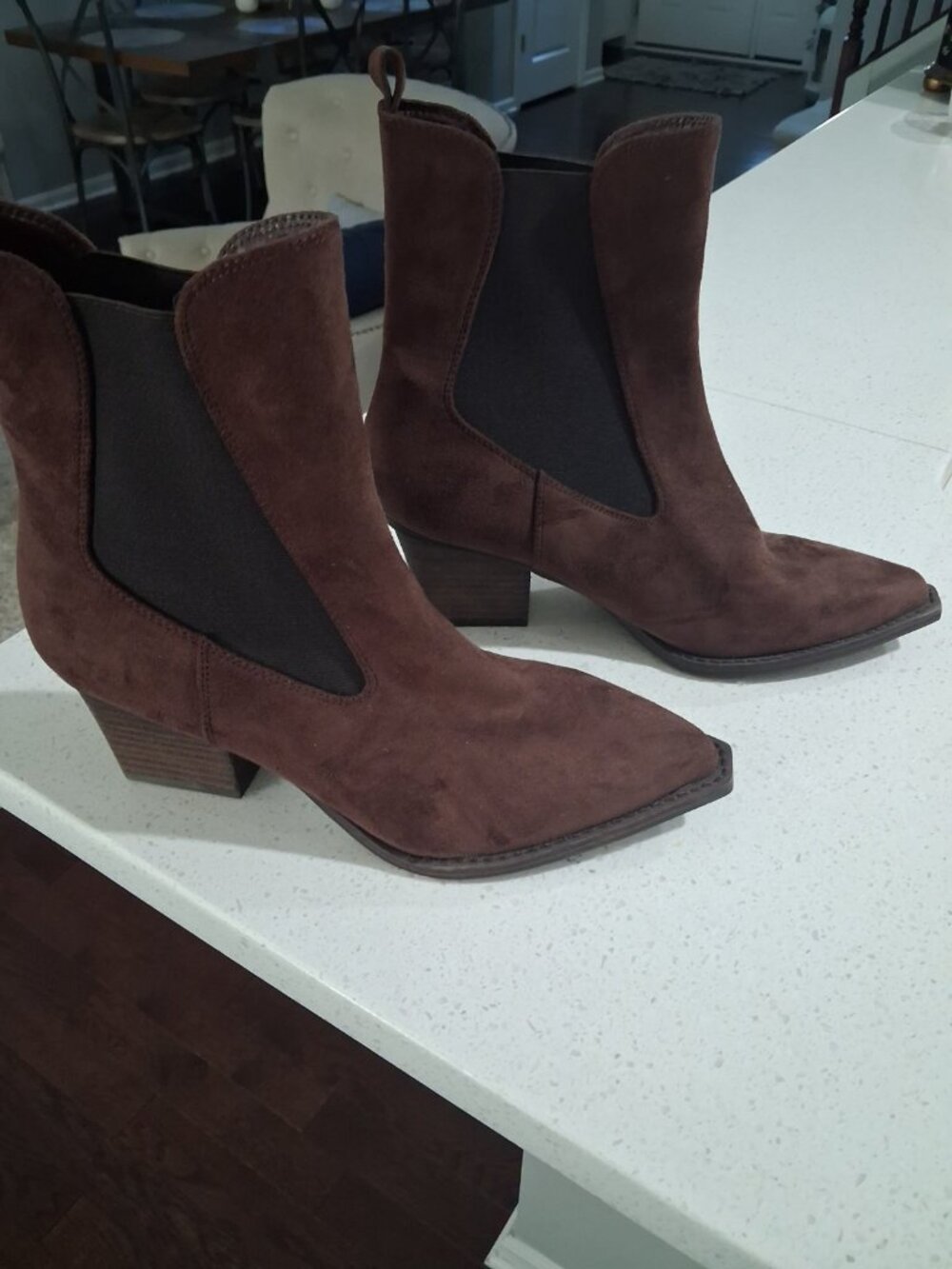 Dolce Vita Jesica Chelsea Booties – Brown Suede – Size 10 (BNWT) - Picture 3 of 7